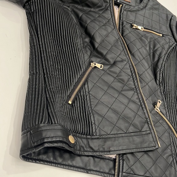 Woman’s Black Vegan Leather Moto Jacket with Gold Hardware - Picture 5 of 11
